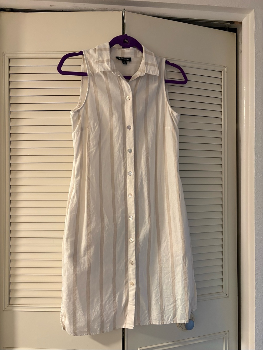 Prelude Sleeveless Button-Front Shirt Dress in White with Beige Stripes Small